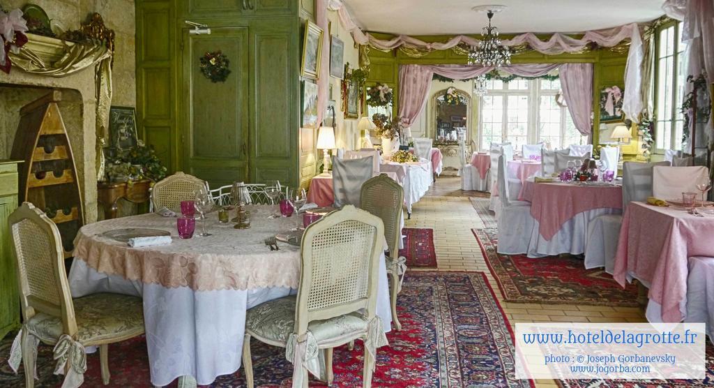 מונטיניאק Hotel De La Grotte מראה חיצוני תמונה