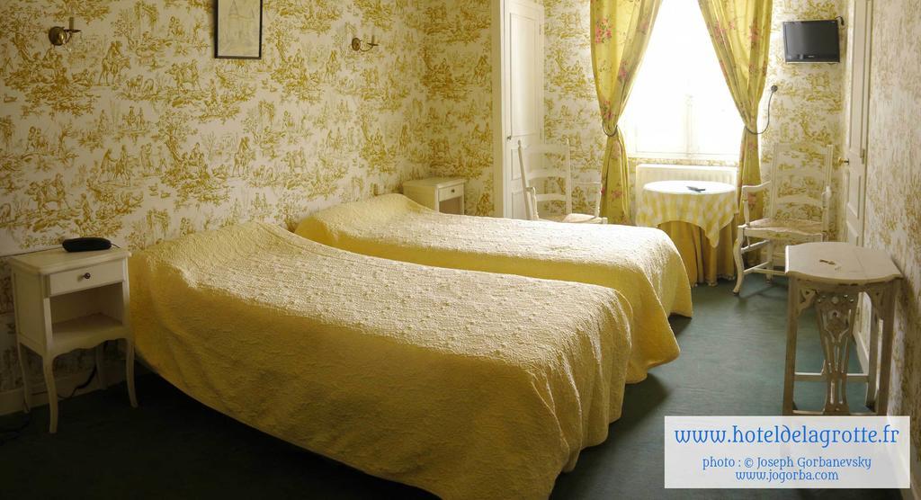 מונטיניאק Hotel De La Grotte חדר תמונה
