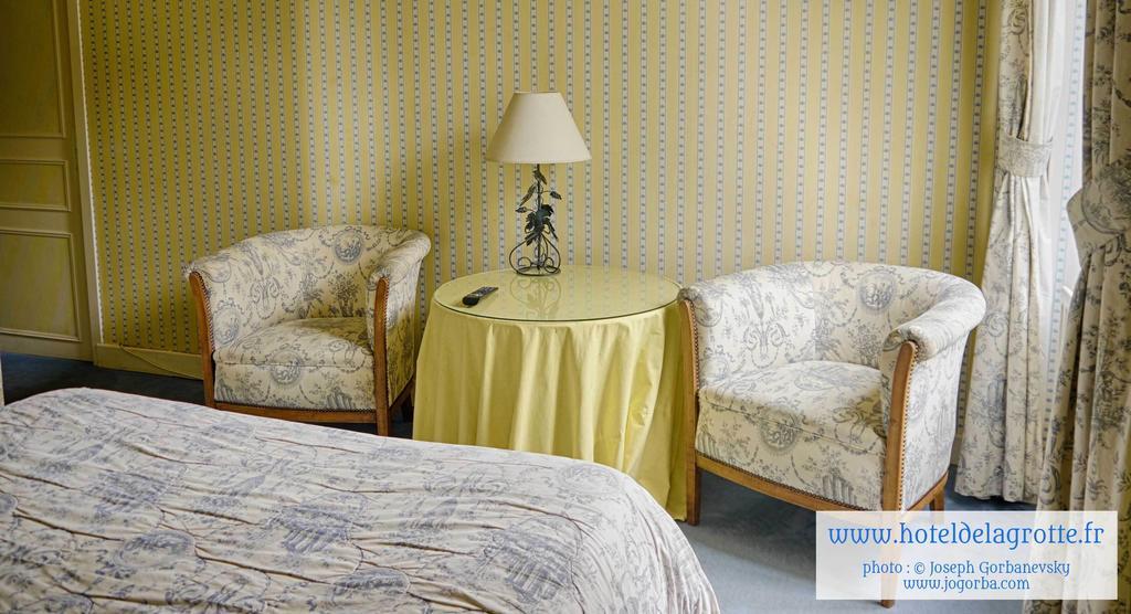 מונטיניאק Hotel De La Grotte מראה חיצוני תמונה
